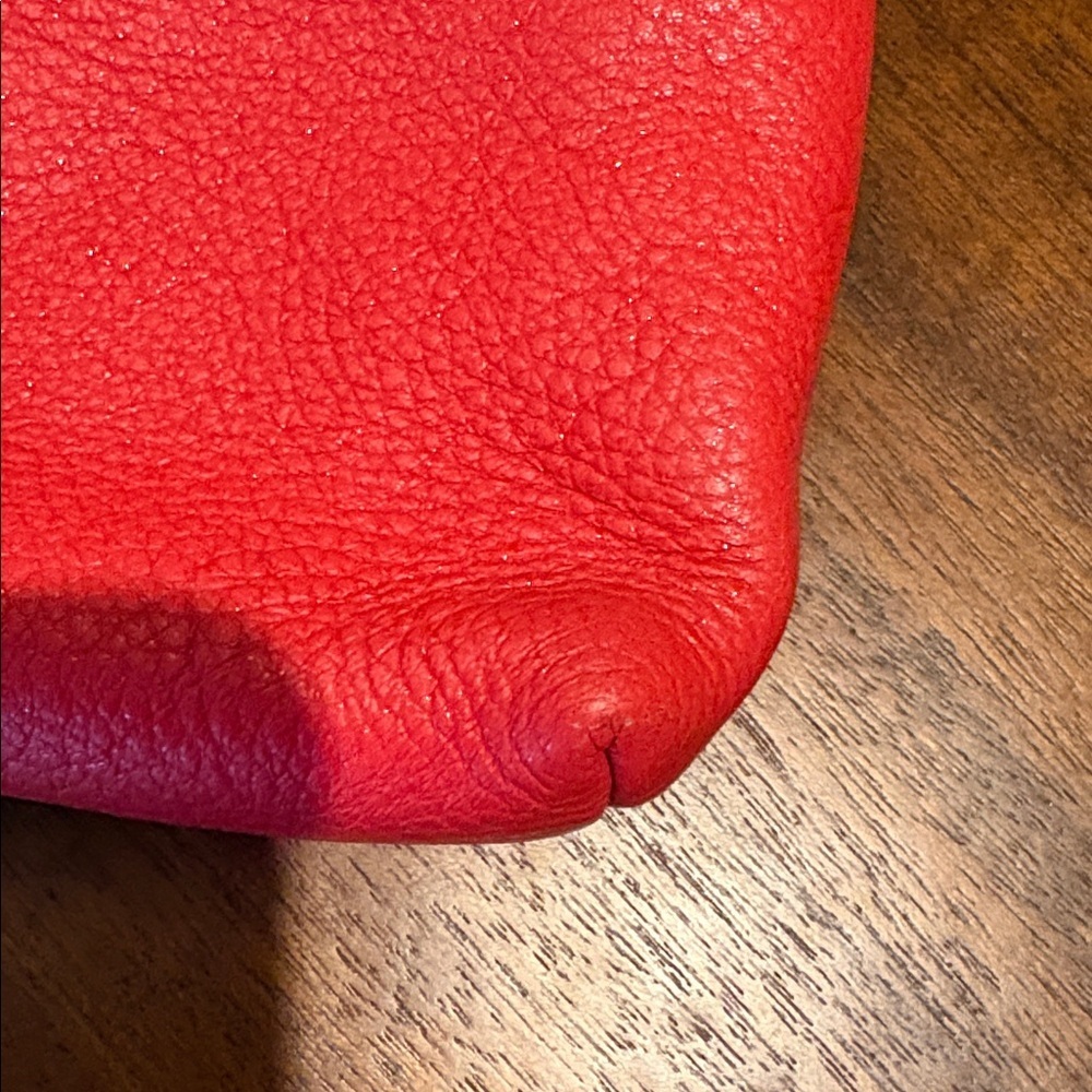 Kate Spade  Crossbody Bag  quilted leather  Red  turn lock  chain strap detail - Picture 11 of 17